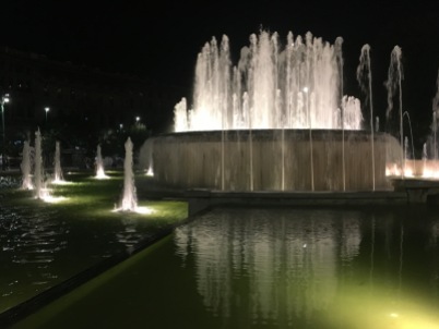 Castle fountain night 2